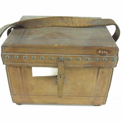 Voorwerpen Adlib\10000\V10664.a-b.jpg; V10664.a; ;